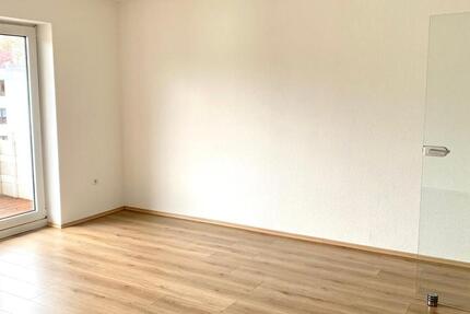 Wohnung Lüdenscheid Staberg - 3 Zimmer, 74 m&sup2;, 760&euro; | Angebot:26415657