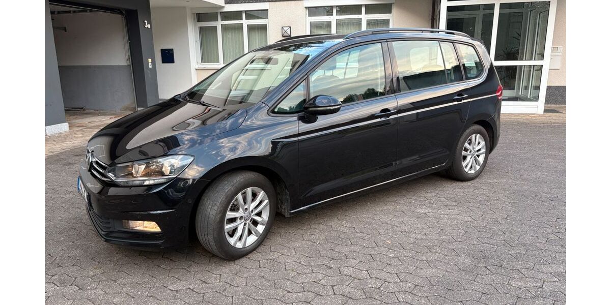 VW Touran 125.085 km 15.900 &euro; Plettenberg 58840
