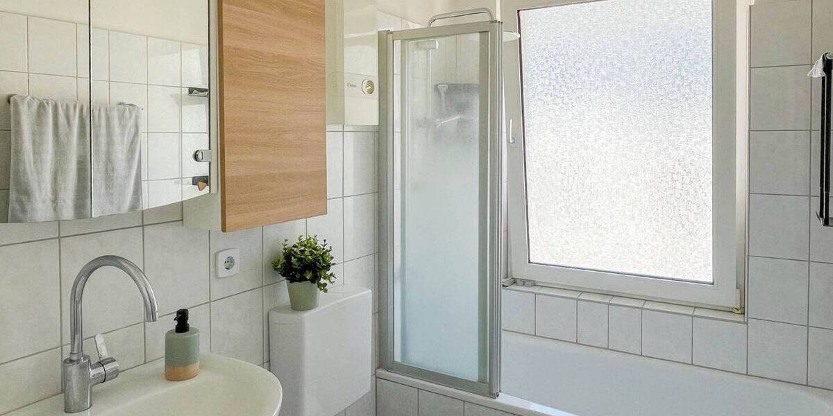 Etagenwohnung Ennepetal Altenvoerde - 3 Zimmer, 69 m&sup2;, 400&euro; | Angebot:26851262