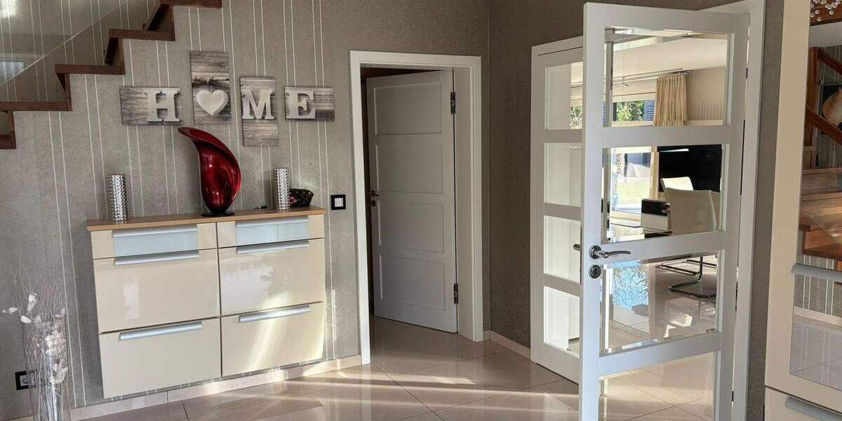 Einfamilienhaus Iserlohn Wermingsen - 7 Zimmer, 310 m&sup2;, 1.290.000&euro; | Angebot:25705381