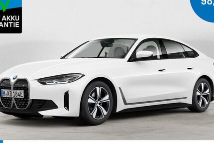 BMW i4 14.542 km 45.890 &euro; Werdohl 58791