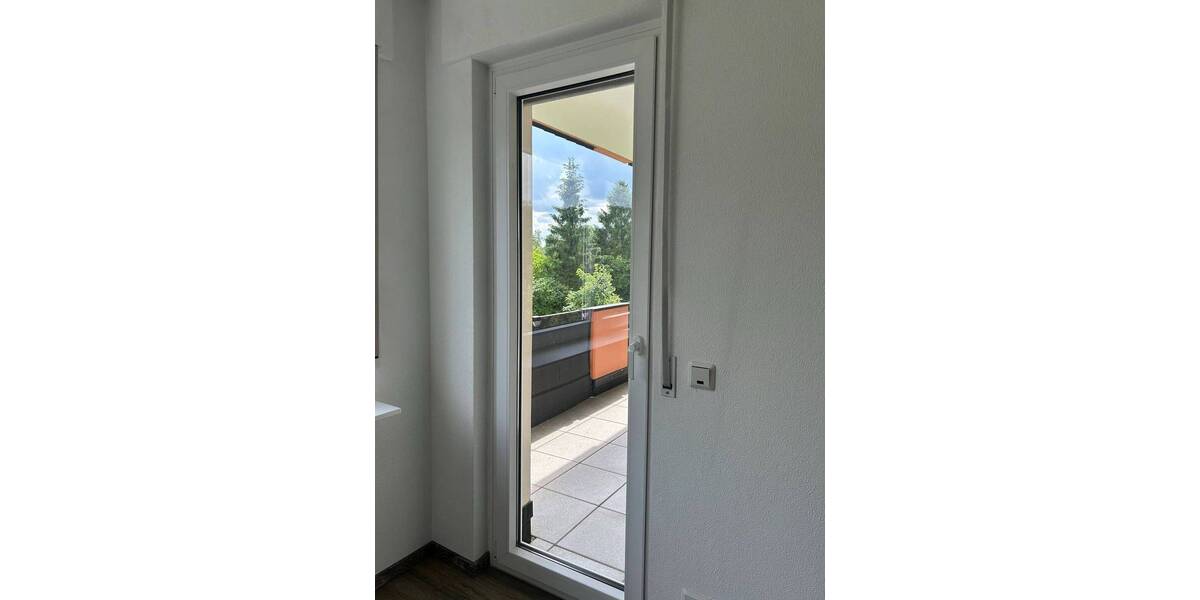 Etagenwohnung Gummersbach Reininghausen - 4 Zimmer, 98 m&sup2;, 1.125&euro; | Angebot:26909114