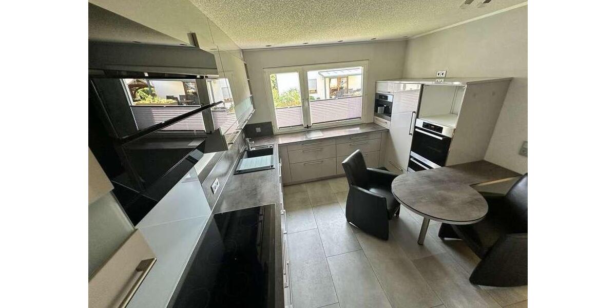 Erdgeschoßwohnung Engelskirchen - 2.5 Zimmer, 105 m&sup2;, 1.000&euro; | Angebot:26156665