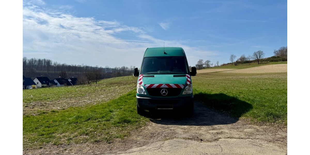 Mercedes-Benz Sprinter 255.000 km 3.900 &euro; Reichshof 51580