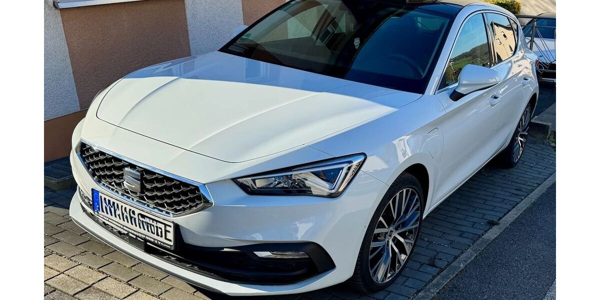 Seat Leon 27.930 km 19.950 &euro; Hagen 58135