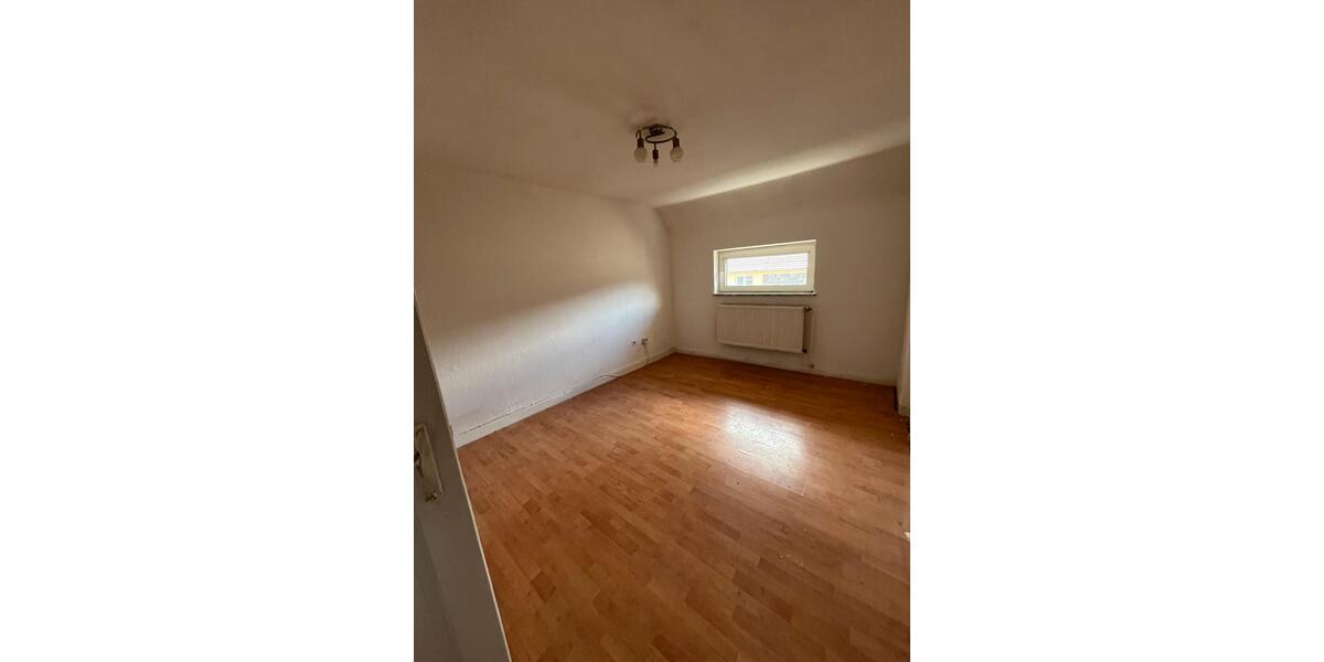 Dachgeschoßwohnung Hagen Hagen-Mitte - 3.5 Zimmer, 85 m&sup2;, 830&euro; | Angebot:26698778