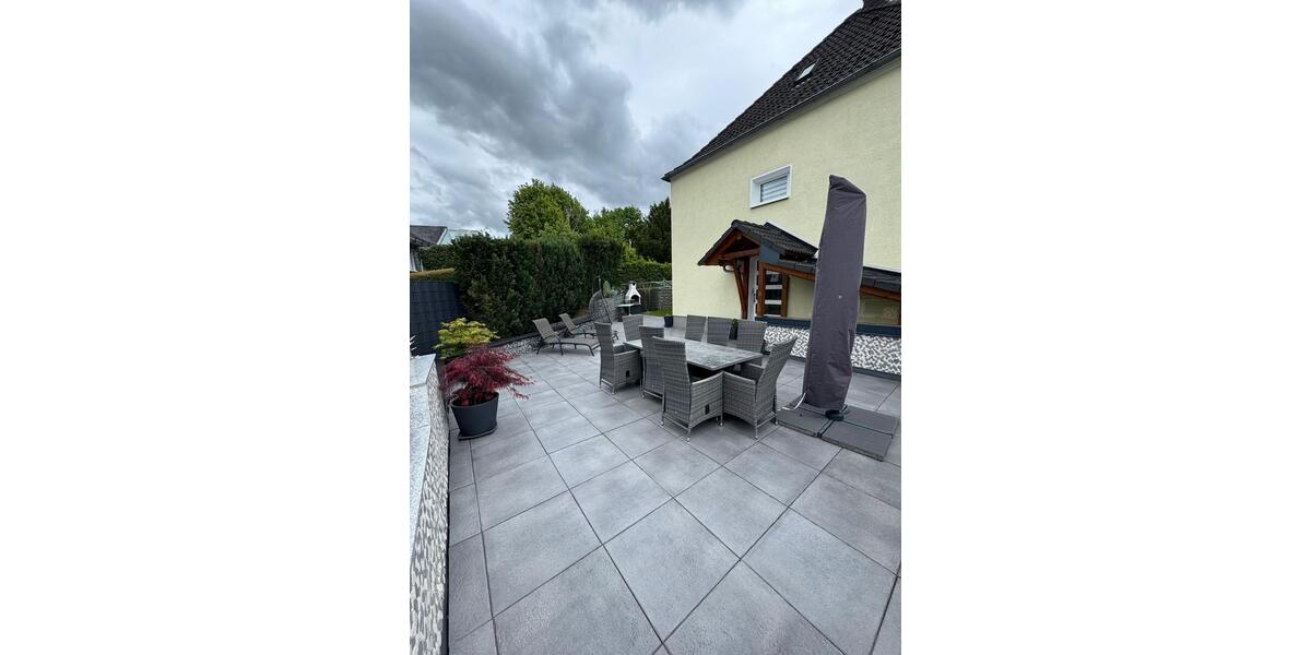 Doppelhaushälfte Finnentrop - 8 Zimmer, 180 m&sup2;, 350.000&euro; | Angebot:26611882