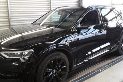 Audi e-tron 42.447 km 36.020 &euro; Hagen 58091