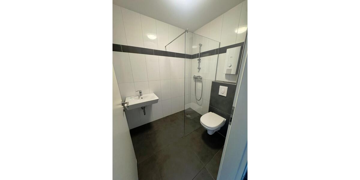 Etagenwohnung Gummersbach Berstig Süd - 1 Zimmer, 25 m&sup2;, 475&euro; | Angebot:25754024