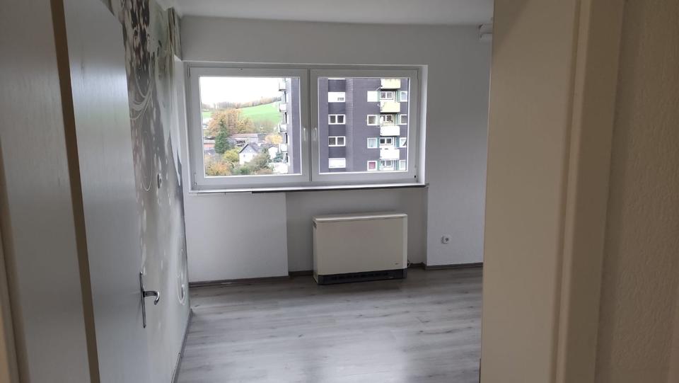 Etagenwohnung Gummersbach Hepel - 3 Zimmer, 73 m&sup2;, 1.050&euro; | Angebot:24848972