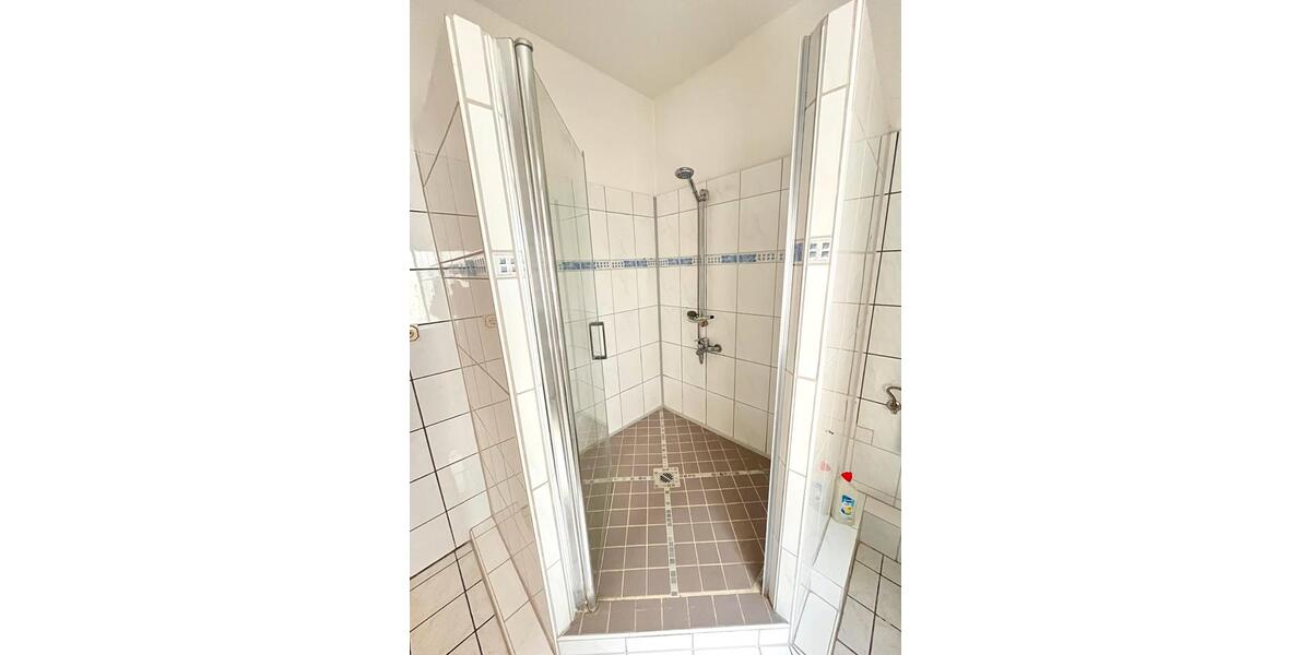 Etagenwohnung Gummersbach Berstig Süd - 3 Zimmer, 85 m&sup2;, 680&euro; | Angebot:25640083