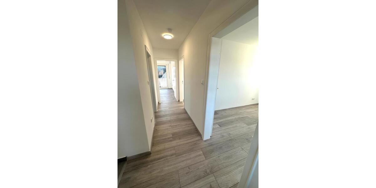Erdgeschoßwohnung Menden (Sauerland) Bösperde - 5 Zimmer, 105 m&sup2;, 1.400&euro; | Angebot:25418030