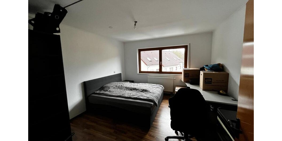 Etagenwohnung Gummersbach Berstig Süd - 2 Zimmer, 65 m&sup2;, 490&euro; | Angebot:25382885