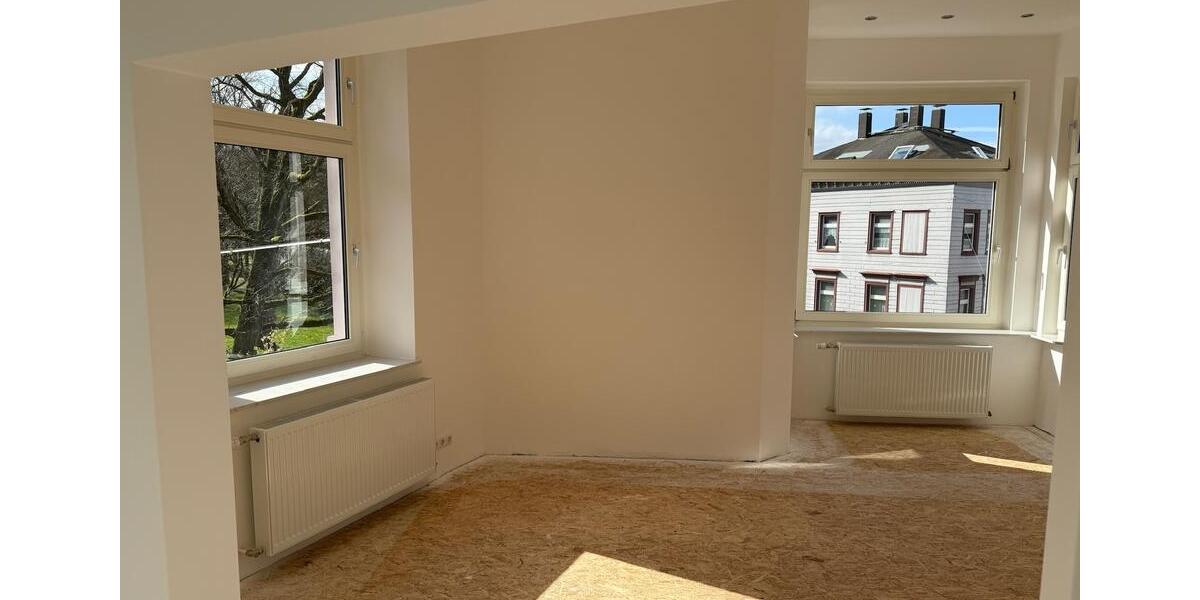 Etagenwohnung Schwelm - 2 Zimmer, 94 m&sup2;, 1.180&euro; | Angebot:25793329