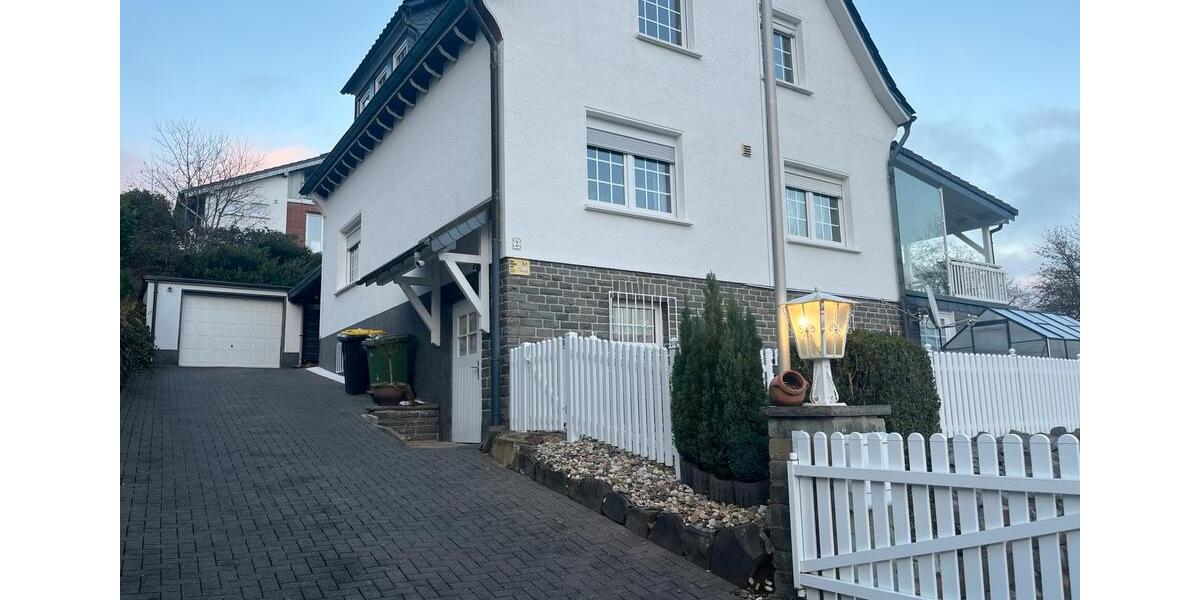 Einfamilienhaus Finnentrop - 517.000&euro; | Angebot:26460922