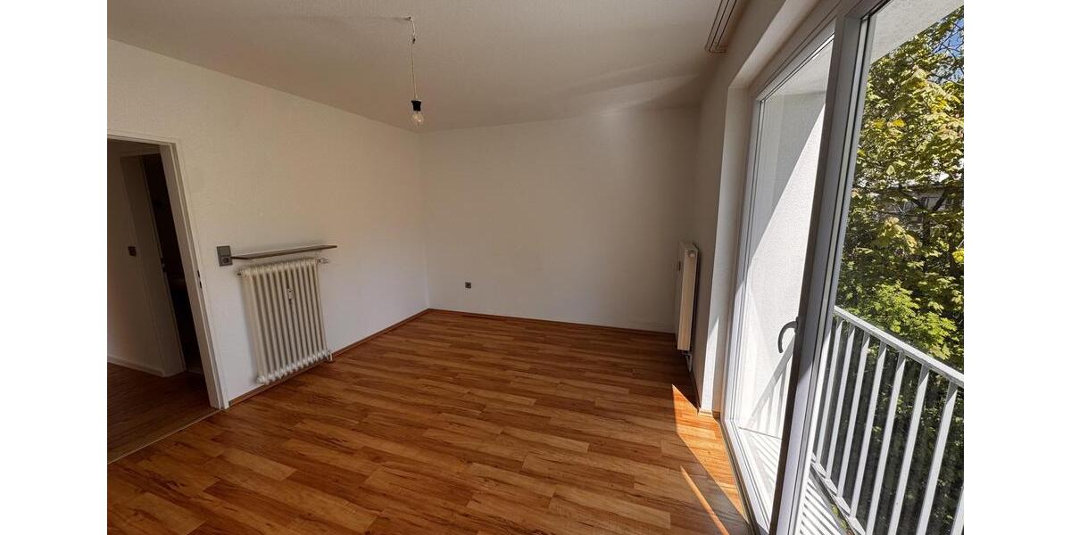 Etagenwohnung Lüdenscheid - 3 Zimmer, 82 m&sup2;, 750&euro; | Angebot:26423981