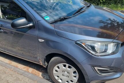 Hyundai i20 145.000 km 2.495 &euro; Gevelsberg 58285
