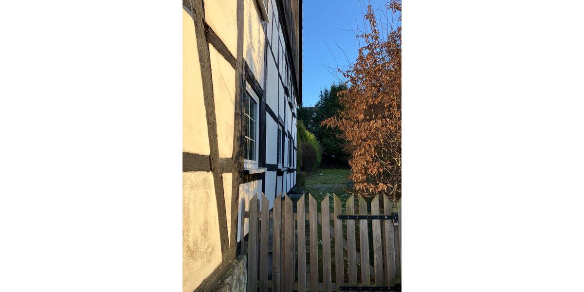 Einfamilienhaus Iserlohn Letmathe - 6 Zimmer, 500 m&sup2;, 345.000&euro; | Angebot:25906179