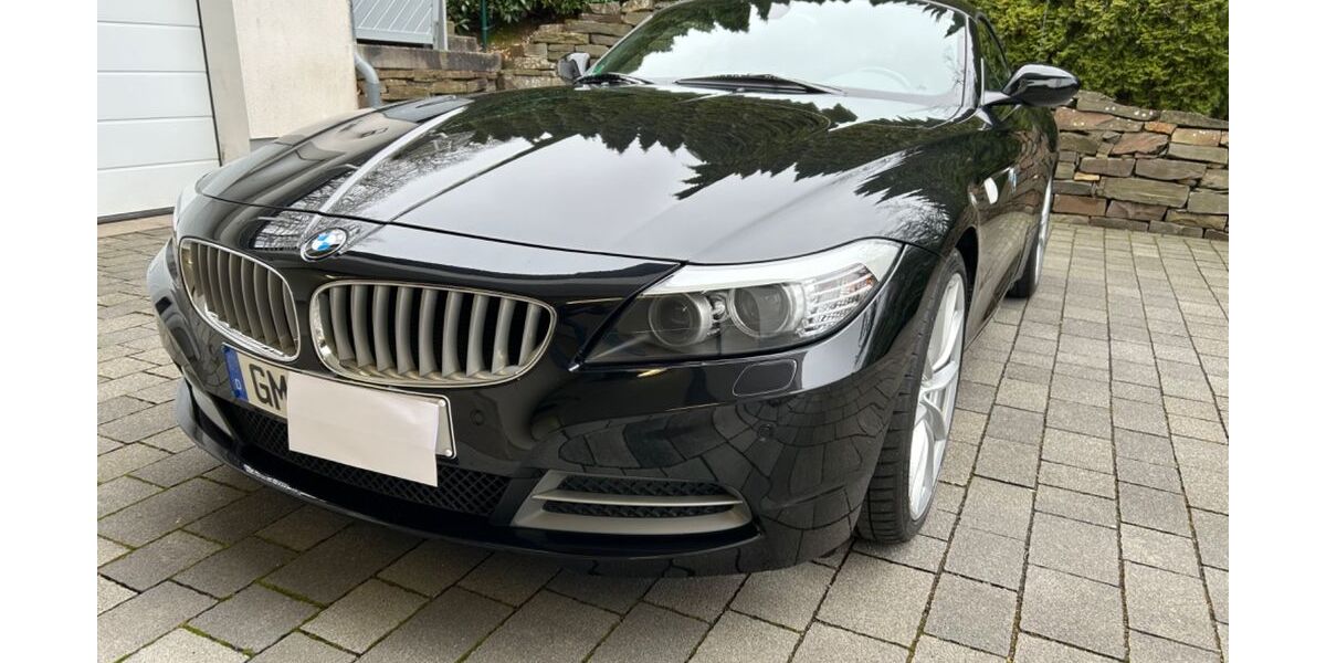 BMW Z4 32.000 km 29.900 &euro; Gummersbach 51643