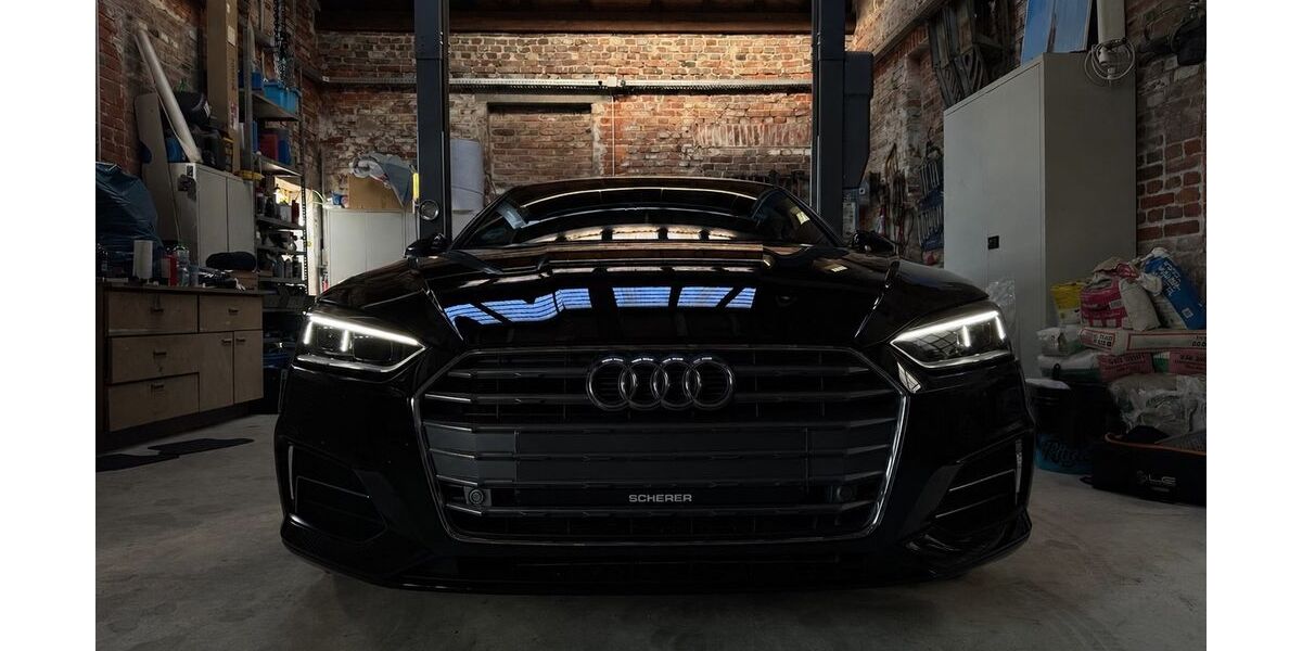Audi A5 97.800 km 26.900 &euro; Schalksmühle 58579