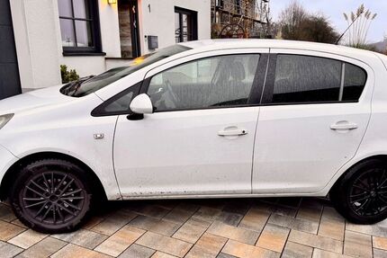 Opel Corsa 103.000 km 3.950 &euro; Halver 58553