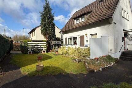 Haus Gummersbach Berstig Süd - 4 Zimmer, 100 m&sup2;, 800&euro; | Angebot:25657662