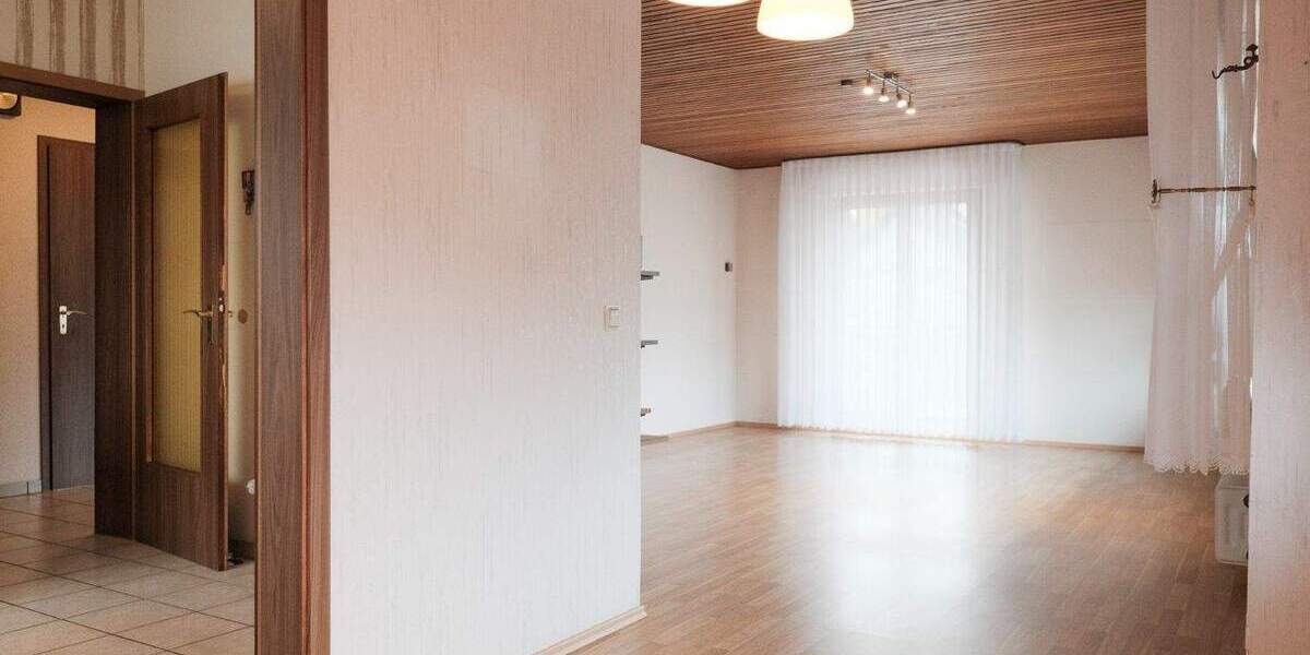 Mehrfamilienhaus, Wohnhaus Engelskirchen Ründeroth - 5 Zimmer, 132 m&sup2;, 375.000&euro; | Angebot:25660654