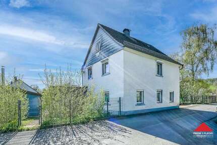 Haus Meinerzhagen - 2 Zimmer, 50 m&sup2;, 185.000&euro; | Angebot:26672569