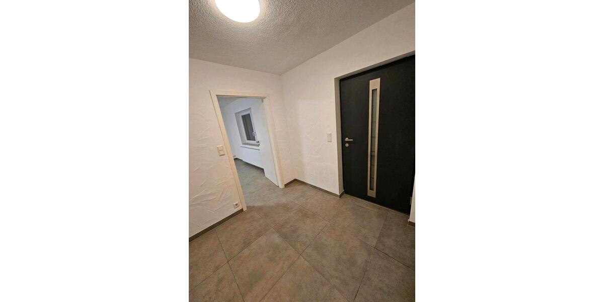 Erdgeschoßwohnung Wipperfürth - 1 Zimmer, 45 m&sup2;, 400&euro; | Angebot:26035005
