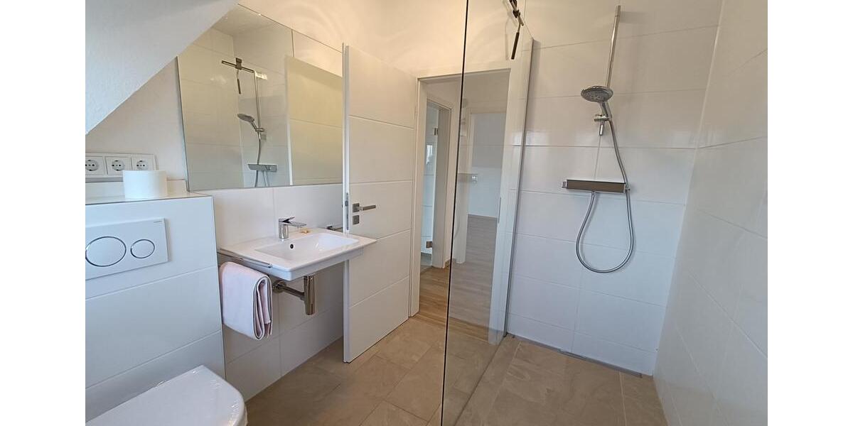 Dachgeschoßwohnung Lüdenscheid Othlinghausen - 2.5 Zimmer, 70 m&sup2;, 730&euro; | Angebot:26091592
