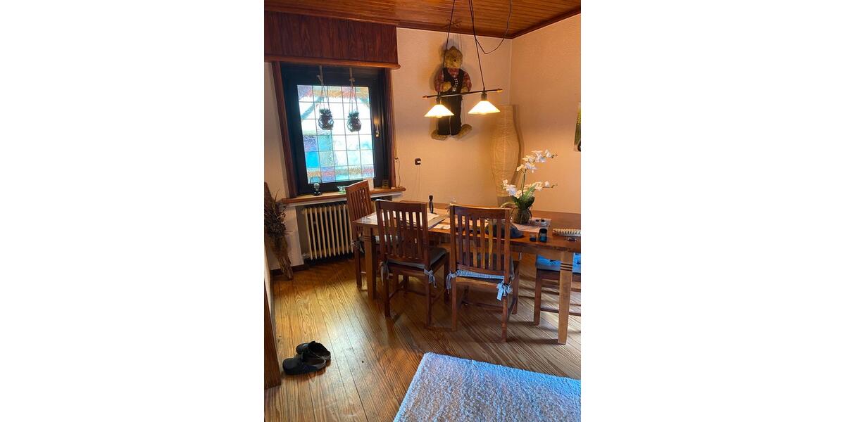 Etagenwohnung Werdohl - 5 Zimmer, 100 m&sup2;, 1.100&euro; | Angebot:25967572