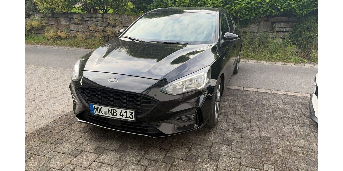 Ford Focus 69.400 km 13.900 &euro; Iserlohn 58644
