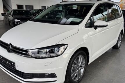 VW Touran 11.500 km 31.970 &euro; Attendorn 57439