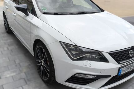 Seat Leon 107.709 km 18.700 &euro; Lüdenscheid 58513