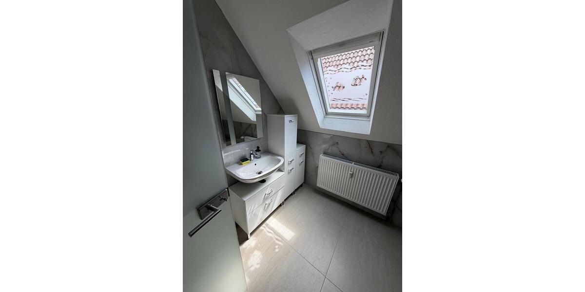 Dachgeschoßwohnung Lüdenscheid - 3.5 Zimmer, 86 m&sup2;, 700&euro; | Angebot:26699637