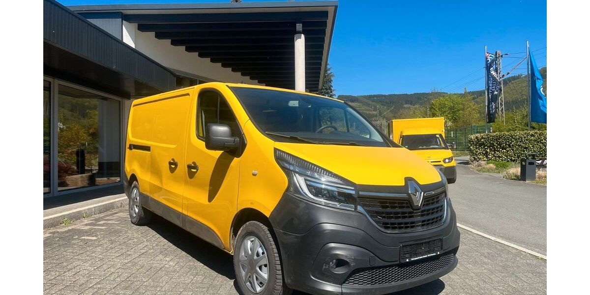 Renault Trafic 80.000 km 9.900 &euro; Finnentrop 57413
