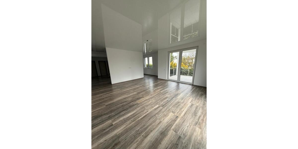 Etagenwohnung Gummersbach - 4 Zimmer, 123 m&sup2;, 390.000&euro; | Angebot:26717648