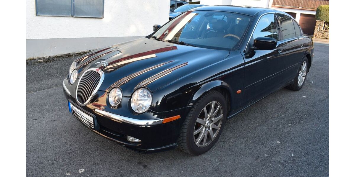 Jaguar S-Type 169.000 km 4.900 &euro; Neuenrade 58809