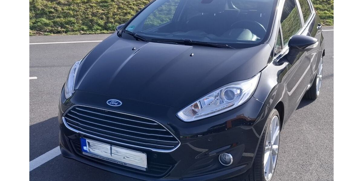 Ford Fiesta 103.000 km 5.150 &euro; Balve 58802