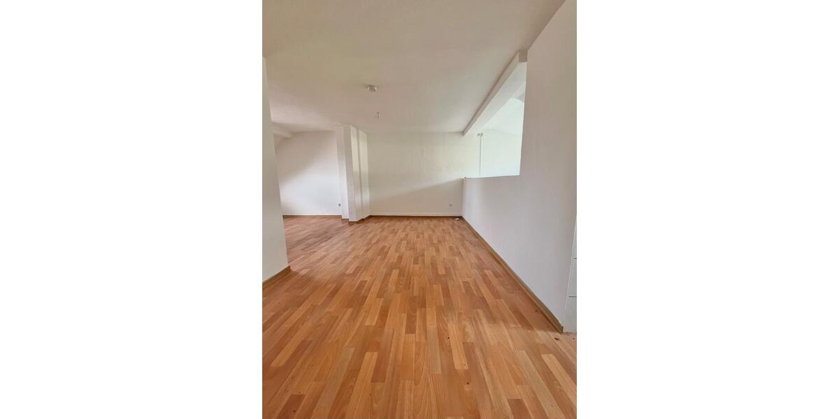 Etagenwohnung Hagen Hagen-Mitte - 3 Zimmer, 65 m&sup2;, 450&euro; | Angebot:25416451