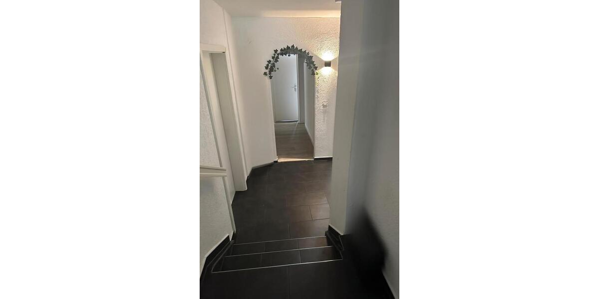 Terrassenwohnung Sundern (Sauerland) - 6 Zimmer, 158 m&sup2;, 349.000&euro; | Angebot:23038786