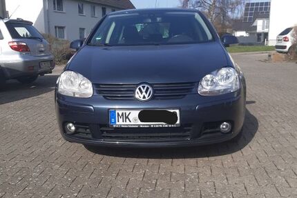 VW Golf 153.000 km 4.600 &euro; Menden 58708