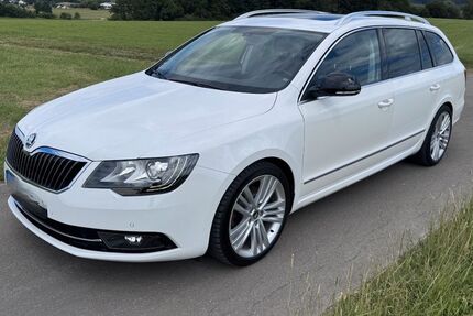 Skoda Superb 189.731 km 9.600 &euro; Finnentrop 57413