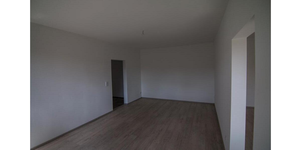 Einfamilienhaus Halver - 4.5 Zimmer, 98 m&sup2;, 850&euro; | Angebot:26696136