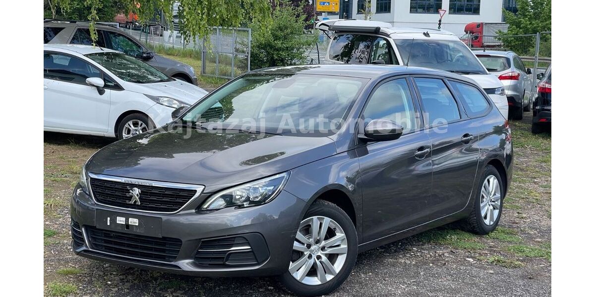 Peugeot 308 120.725 km 7.799 &euro; Lüdenscheid 58513