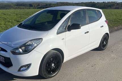 Hyundai iX20 152.000 km 4.300 &euro; Sundern 59846