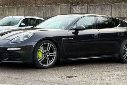 Porsche Panamera 175.869 km 25.000 &euro; Engelskirchen 51766
