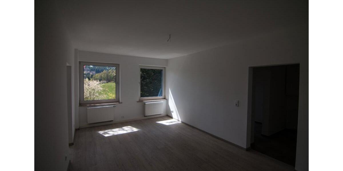 Einfamilienhaus Halver - 4.5 Zimmer, 98 m&sup2;, 850&euro; | Angebot:26696136
