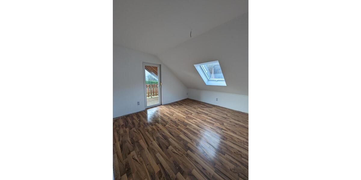 Etagenwohnung Attendorn - 4 Zimmer, 100 m&sup2;, 750&euro; | Angebot:25857344