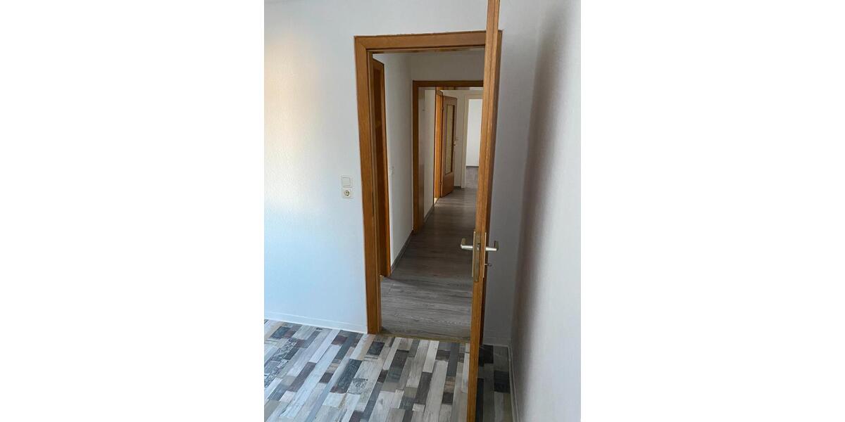 Dachgeschoßwohnung Lüdenscheid Staberg - 3 Zimmer, 60 m&sup2;, 420&euro; | Angebot:26085226